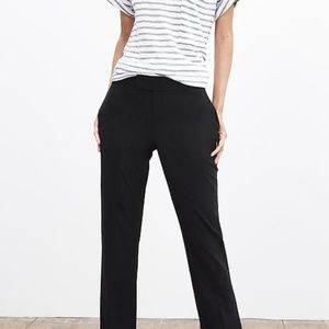 Banana Republic Lightweight Wool Martin Fit